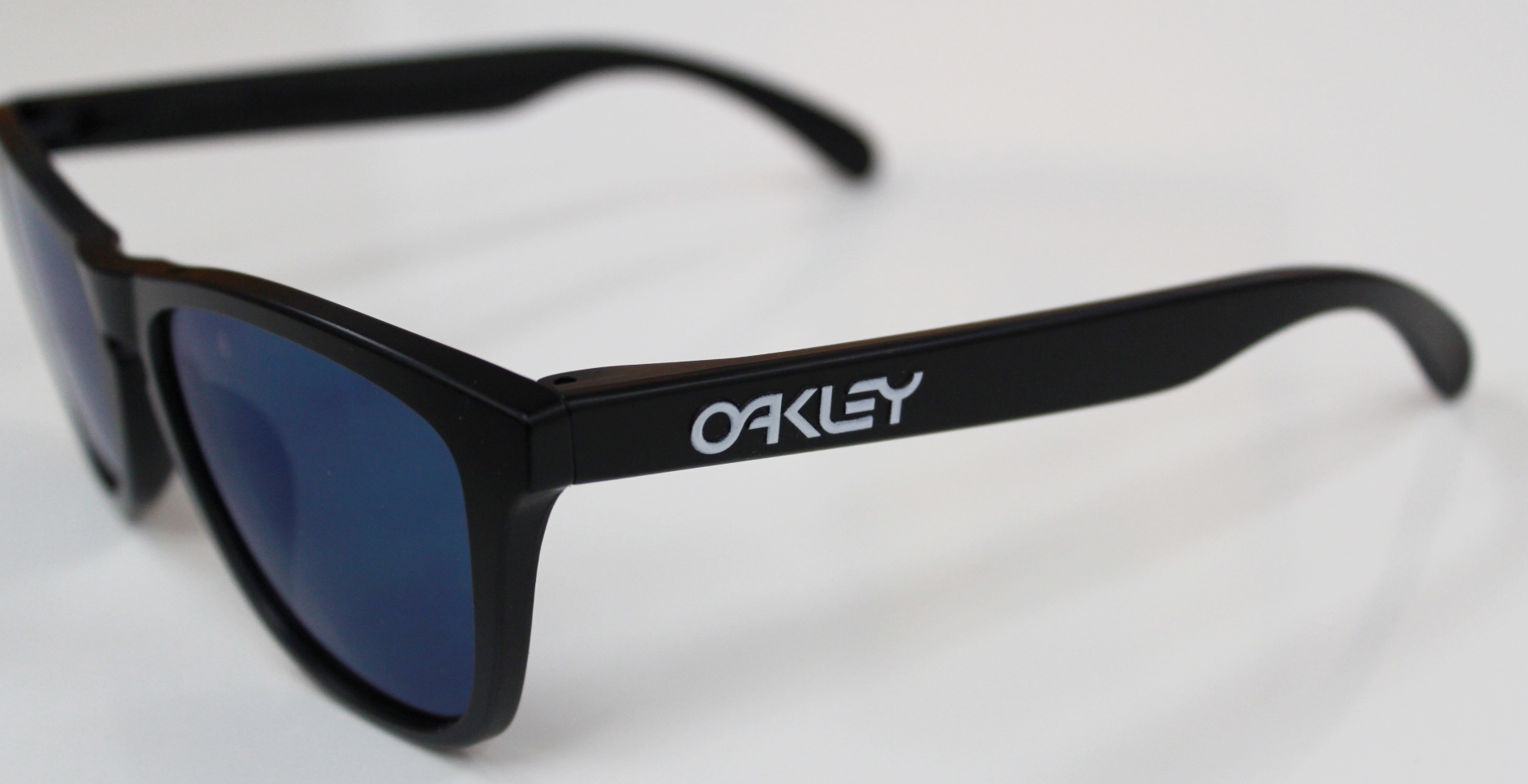 OAKLEY オークリー 『フロッグスキン』取り扱ってます！！ | メガネ